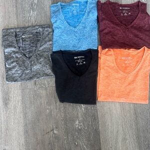 5 pack Real Essential Black and Blue Short Sleeve Tees for Everyday Comfort $ 15